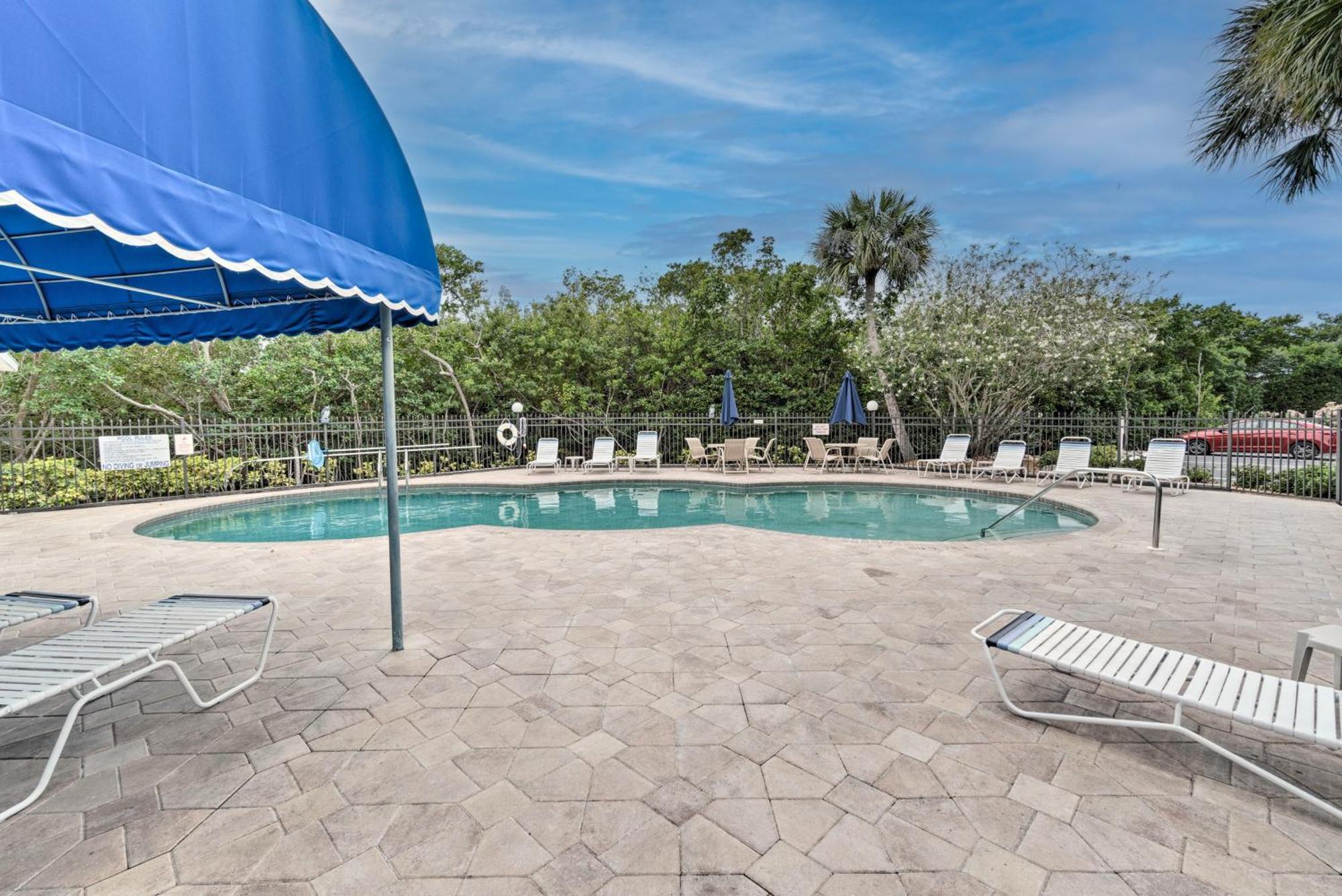 Condo With Pool And Gulf Access On Anna Maria Island! Holmes Beach Exteriör bild