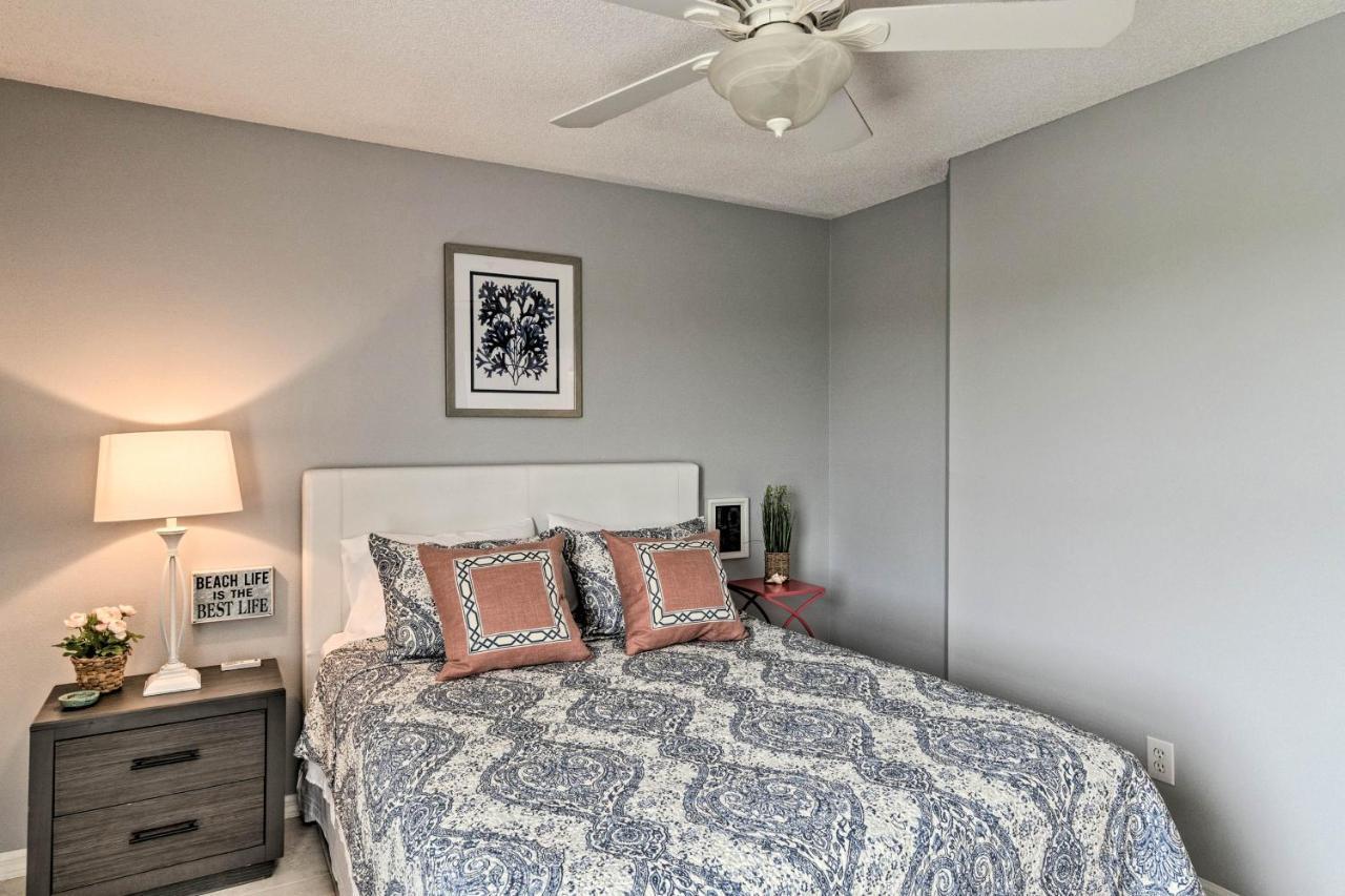 Condo With Pool And Gulf Access On Anna Maria Island! Holmes Beach Exteriör bild